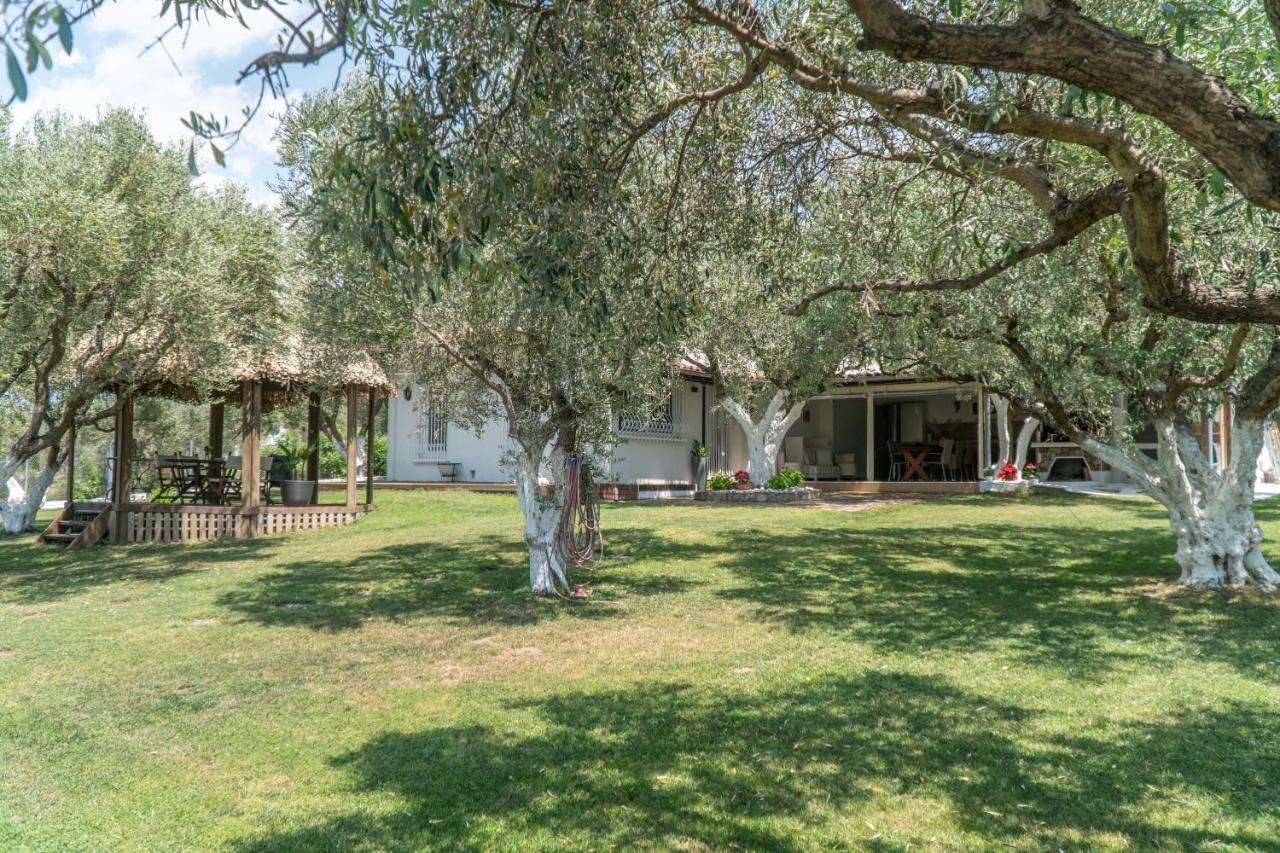 Villa Luna Makri Exteriör bild